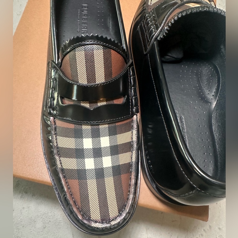 Burberry Shane Men's Black/Beige Checkered Leather Penny Loafers Size 40 or 7 Us - Picture 5 of 10